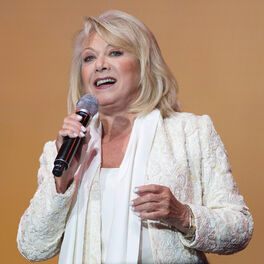 Artist picture of Elaine Paige