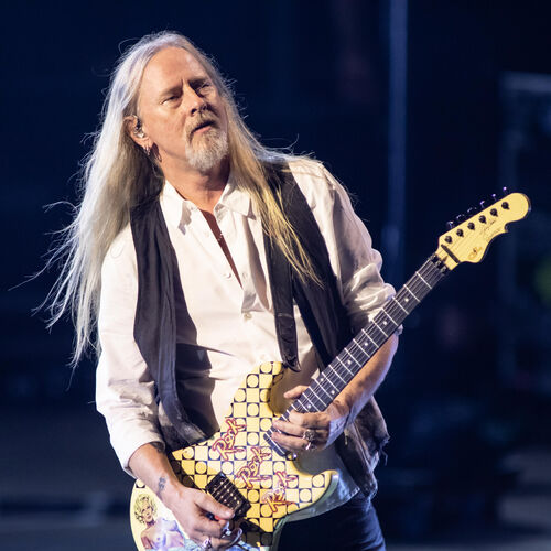 Jerry Cantrell: Albums, Songs, Playlists | Listen On Deezer