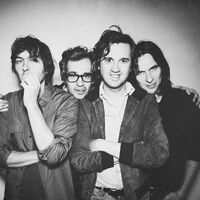 Phoenix: albums, songs, playlists | Listen on Deezer