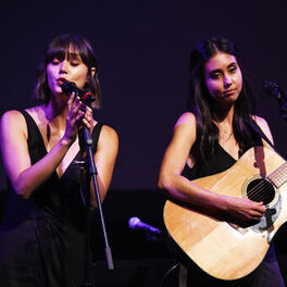 Artist picture of Meg & Dia