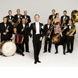 Artist picture of Max Raabe & Palast Orchester