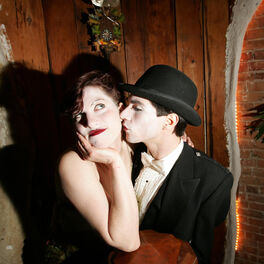 Artist picture of The Dresden Dolls