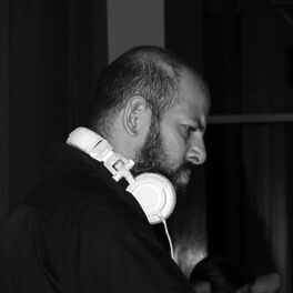 Artist picture of DJ Henrix