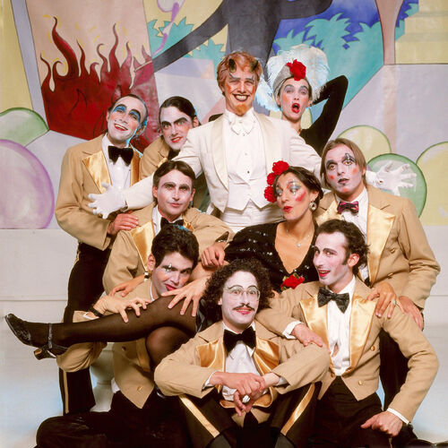 Oingo Boingo: albums, songs, playlists | Listen on Deezer