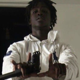 Chief Keef Holding A Gun