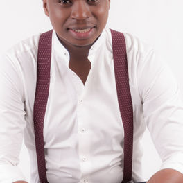 Artist picture of Dr Tumi