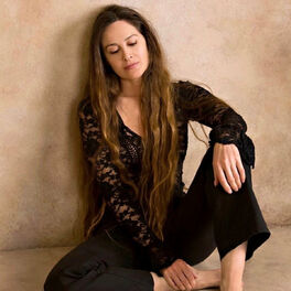 Artist picture of Diane Arkenstone