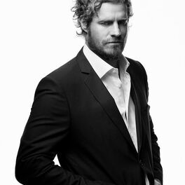 Artist picture of Arno Carstens