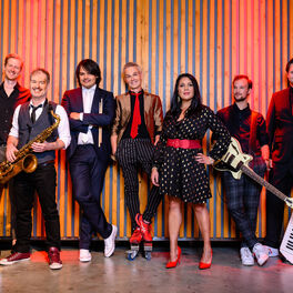 Artist picture of Hermes House Band