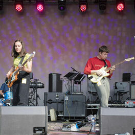 Artist picture of The Orielles