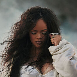 Artist picture of Rihanna