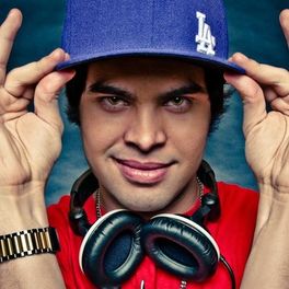 Artist picture of Datsik