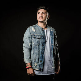 Artist picture of Hawk