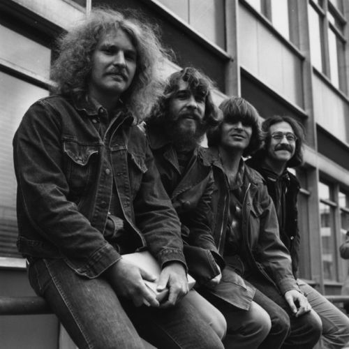 Creedence Clearwater Revival: albums, songs, playlists | Listen on Deezer