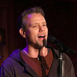Artist picture of Adam Pascal