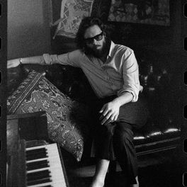 Father John Misty Albums Songs Playlists Listen On Deezer