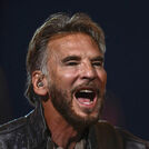 Kenny Loggins