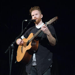 Newton Faulkner Album Latar Spellistor Lyssna I Deezer