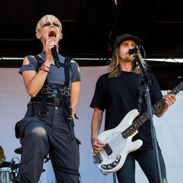 Artist picture of Tonight Alive