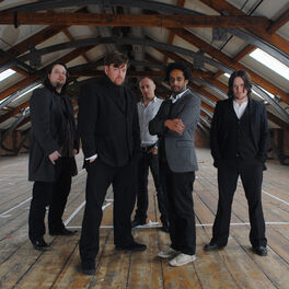 Artist picture of Elbow