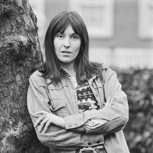 Julie Covington albums, songs, playlists Listen on Deezer