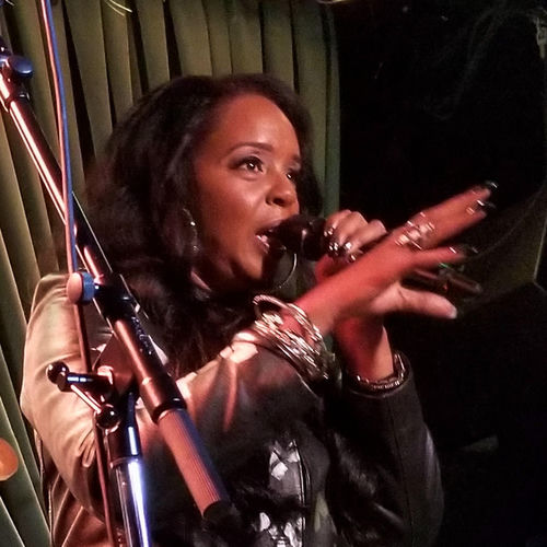 Rah Digga Lyt Til Musikken Pa Deezer Musikstreaming