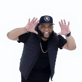 Artist picture of Divino