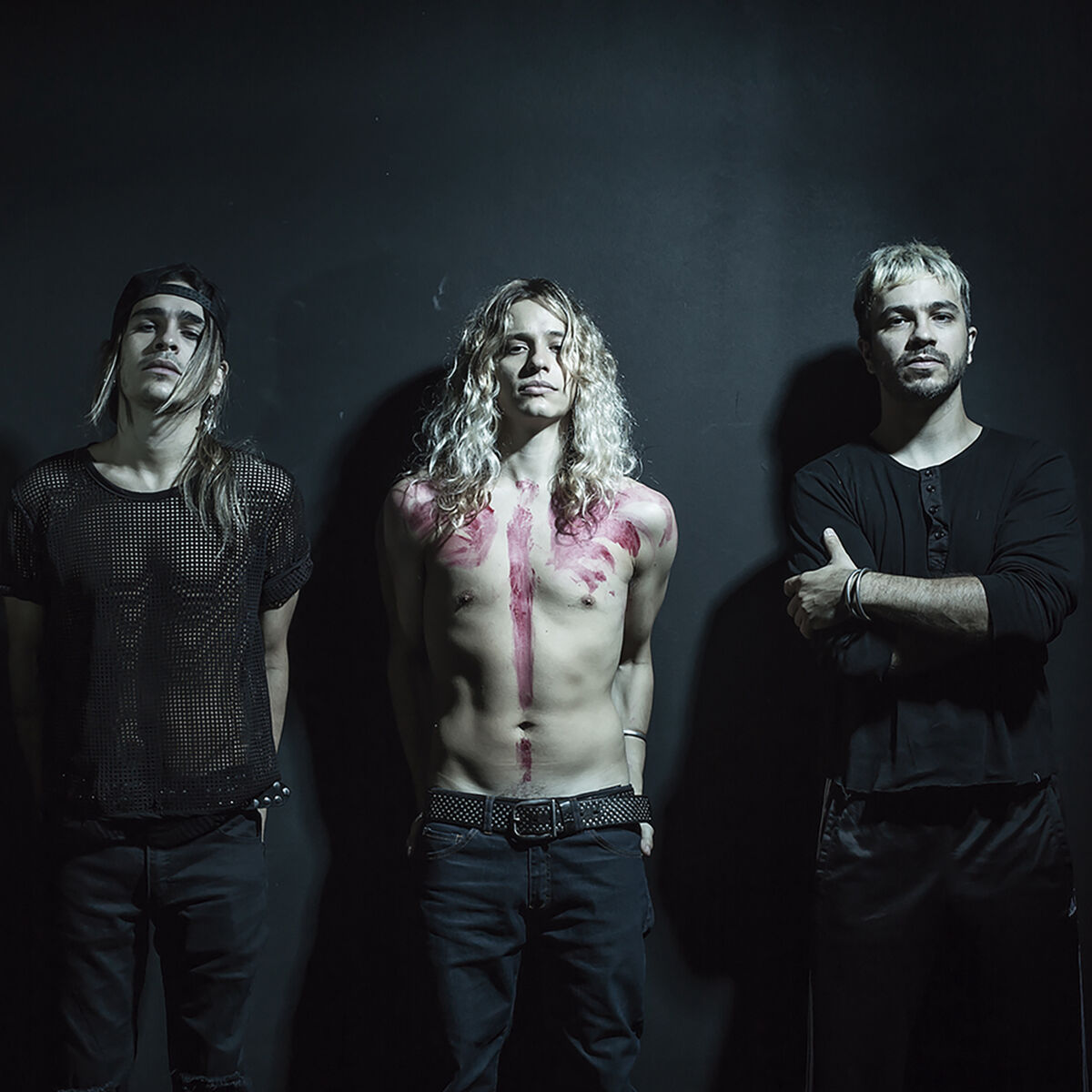 Airbag: albums, songs, playlists | Listen on Deezer