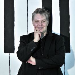 Artist picture of Tomasz Trzcinski