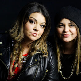 Artist picture of Dani and Lizzy