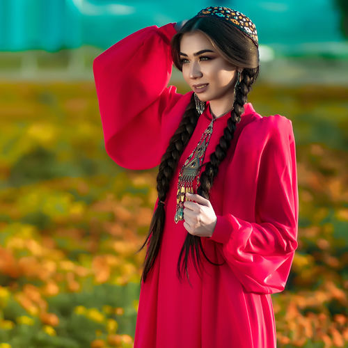 Skacat aydym. Туркменский гелин. Hindi aydymlary. Skacat aydym. Gowher hajymyradowa instagram.