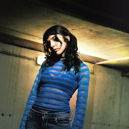Artist picture of Naya