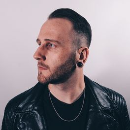 Artist picture of Zomboy