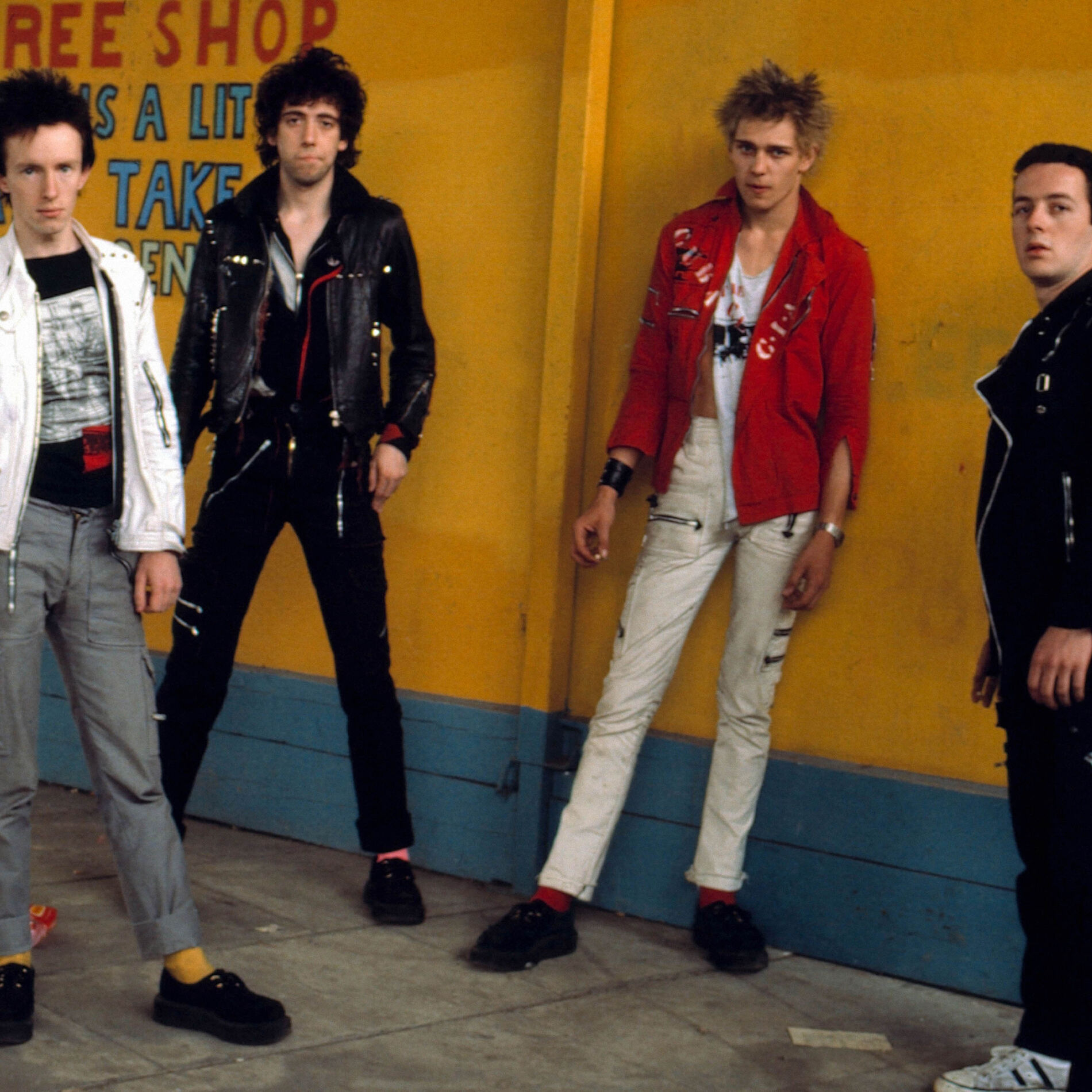 The Clash: albums, songs, playlists | Listen on Deezer