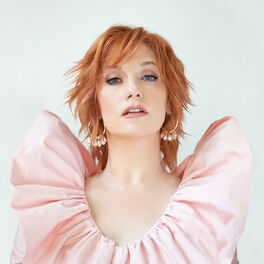 Leigh Nash