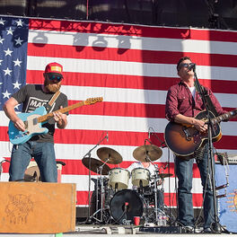 Artist picture of Turnpike Troubadours