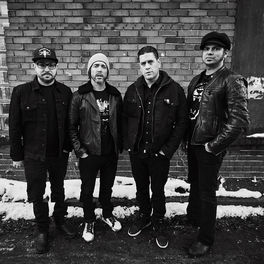 Artist picture of Billy Talent