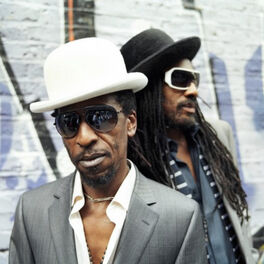 Artist picture of Aswad
