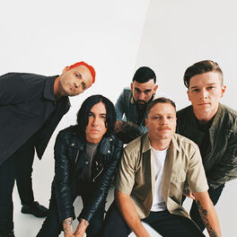 Artist picture of Sleeping With Sirens