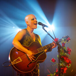 Artist picture of Nell Bryden