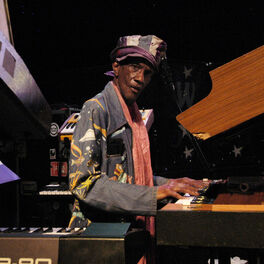 Bernie Worrell: albums, songs, playlists | Listen on Deezer