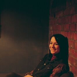 Artist picture of Lucy Spraggan