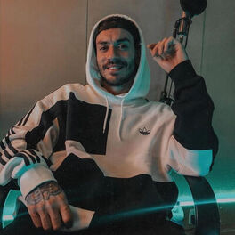 André Nine