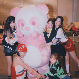 Artist picture of Apink
