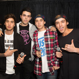 Artist picture of The Janoskians