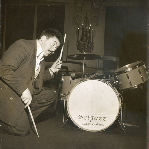 Moustache: albums, songs, playlists | Listen on Deezer