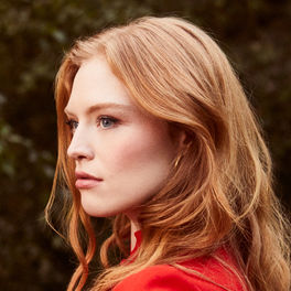 Artist picture of Freya Ridings