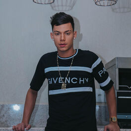 Artist picture of Mc Vittin PV