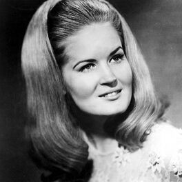 Artist picture of Lynn Anderson