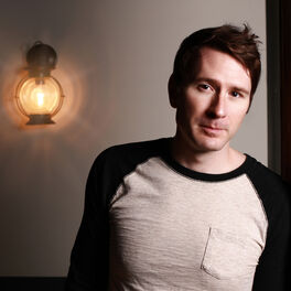Artist picture of Owl City